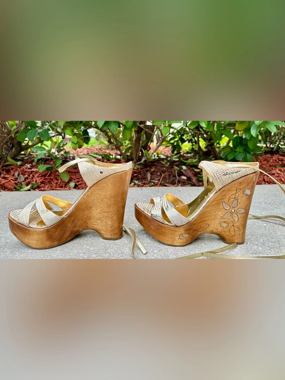 Vintage Report Signature Wood Wedge Sandals Size 10 Strappy Lace-Up Boho Y2K